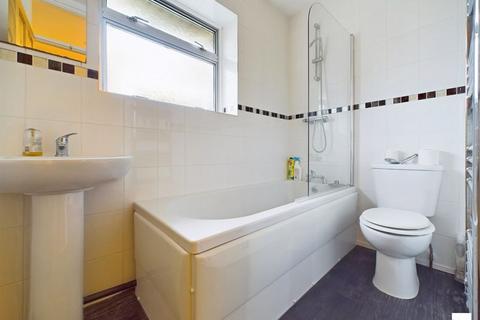 73 Faraday Avenue, Quinton, Birmingham, B32 1LU