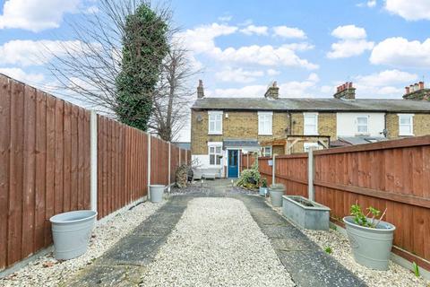 2 bedroom terraced house for sale, Bourne Road, Bexley