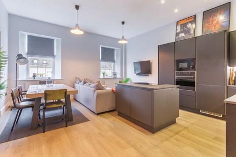 2 bedroom apartment to rent, Lanesborough Court, Gosforth, Newcastle Upon Tyne