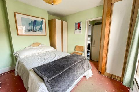 47 Brook Road, Bitterne, Southampton, SO18 6AZ