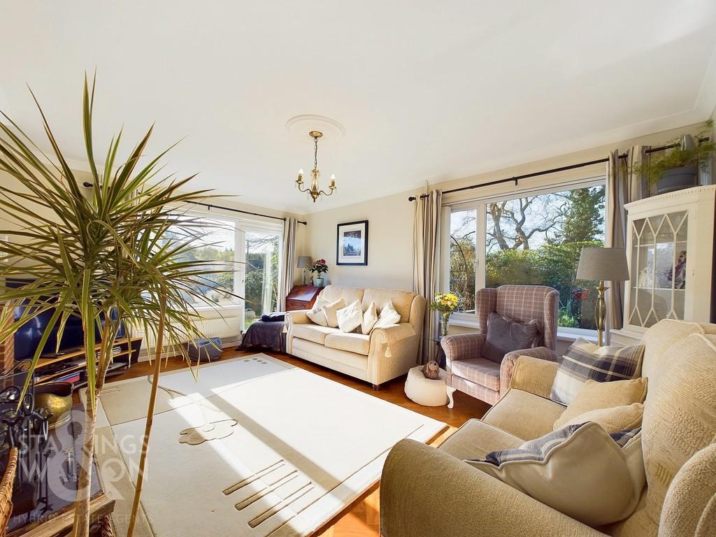Bonds Road, Hemblington, Norwich 4 bed detached house for sale £460,000
