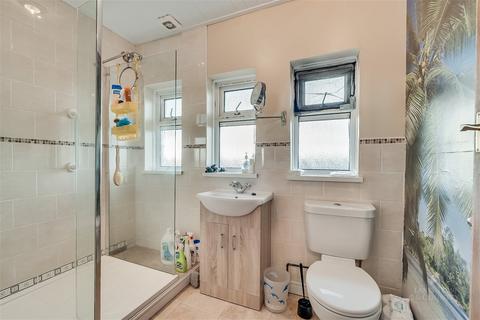 135 Compton Avenue, Plymouth, PL3 5DE