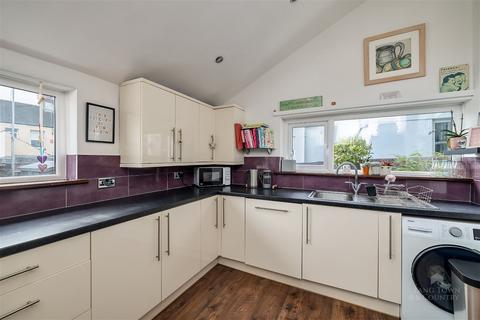 3 bedroom terraced house for sale, Chestnut Road, Plymouth PL3