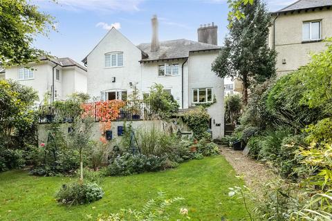 15 Compton Park Road, Plymouth, PL3 5BU