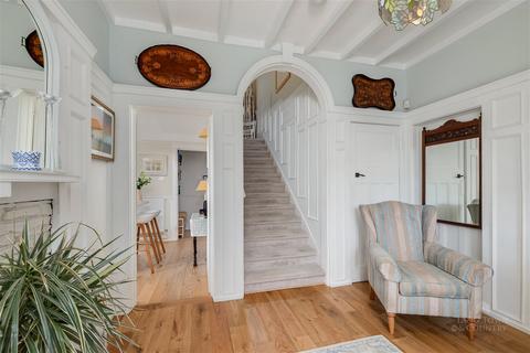 15 Compton Park Road, Plymouth, PL3 5BU