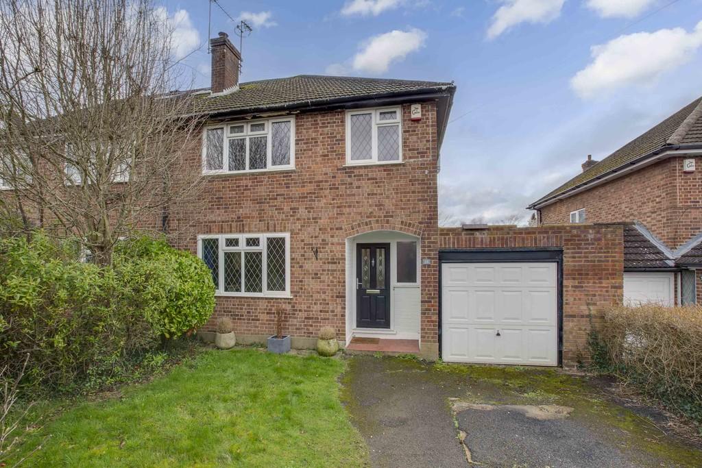 Beechwood Close, Little Chalfont 3 bed semidetached house for sale £