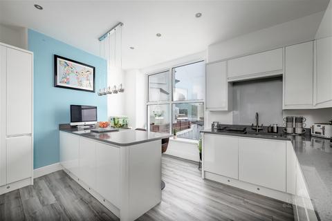 45 Higher Compton Road, Plymouth, PL3 5HZ