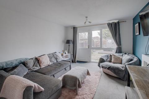 2 bedroom end of terrace house for sale, Pennine Road, Bromsgrove, Worcestershire, B61