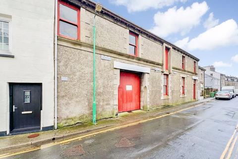 Workshop & retail space for sale, 29-31 Hope Street, Castletown