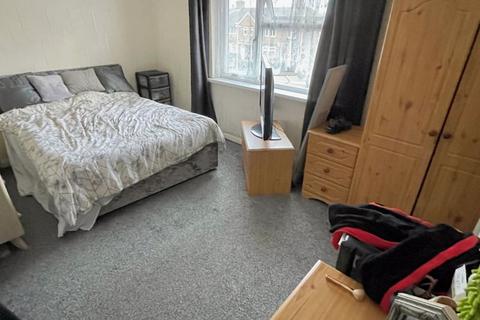 15 Boston Grove, Birmingham, B44 0HZ