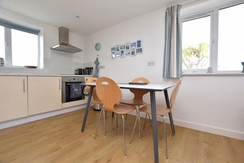 1 bedroom apartment for sale, Pentire Crescent, Newquay TR7