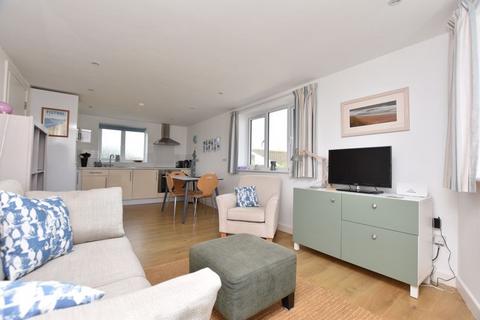 1 bedroom apartment for sale, Pentire Crescent, Newquay TR7