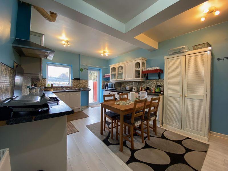 Breakfast kitchen