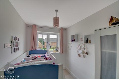25 Berryfield Close, Tiptree, Colchester, CO5 0FQ