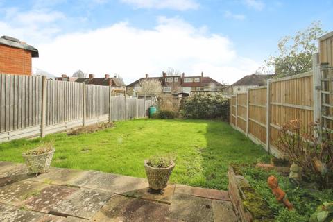 25 The Fairway, Northolt, UB5 4SL