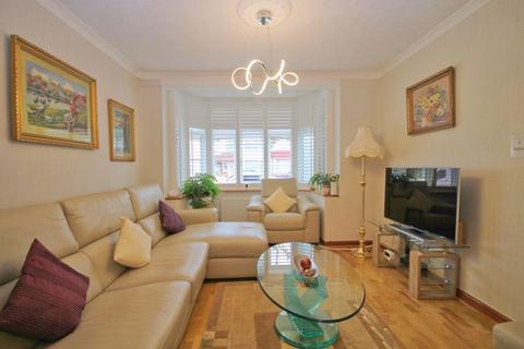 9 Coniston Avenue, Perivale, Greenford, UB6 8ED