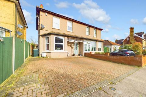 4 bedroom semi-detached house for sale, 12 Warren Road, Bexleyheath