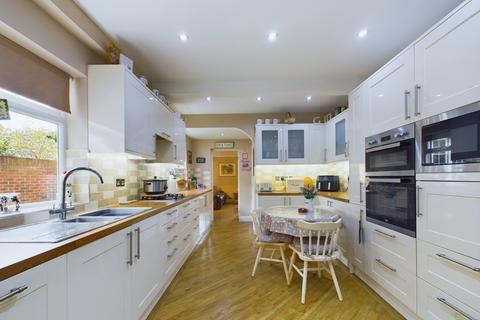 4 bedroom semi-detached house for sale, 12 Warren Road, Bexleyheath