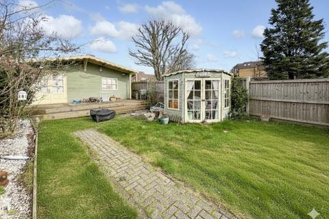 undefined, Warren Road, Bexleyheath, Kent, DA6