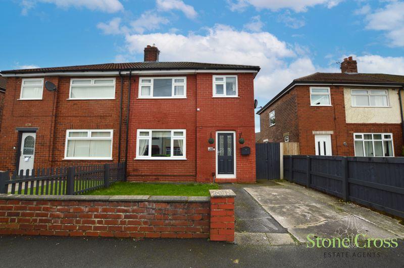 Laburnum Road, Lowton, WA3 2NL 3 bed semidetached house for sale £
