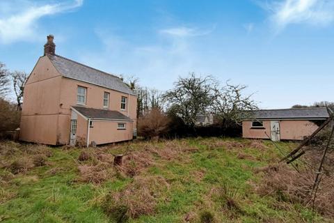 4 bedroom property with land for sale - St. Columb TR9