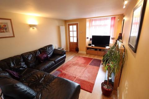 2 bedroom end of terrace house for sale, High Street North, Stewkley, Leighton Buzzard