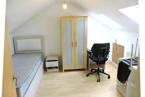 5 bedroom townhouse to rent, Cambridge Grove, Hove