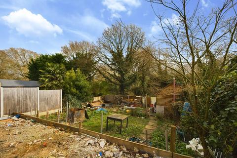 14 Greenacres Road, Worcester, WR2 5EZ