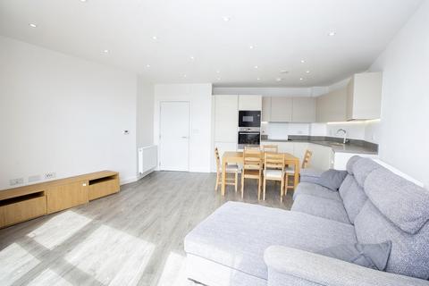 2 bedroom flat to rent - Saddler Close