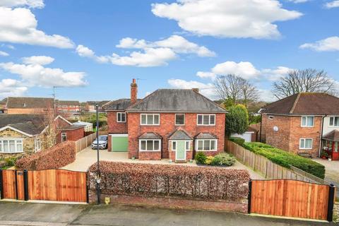 4 bedroom detached house for sale - 71 Whitcliffe Lane, Ripon HG4