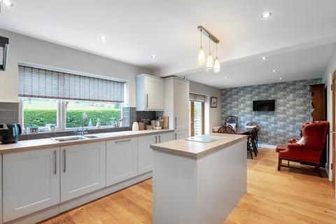 3 bedroom detached house for sale, Abbey Close, Addingham, Ilkley, West Yorkshire, LS29