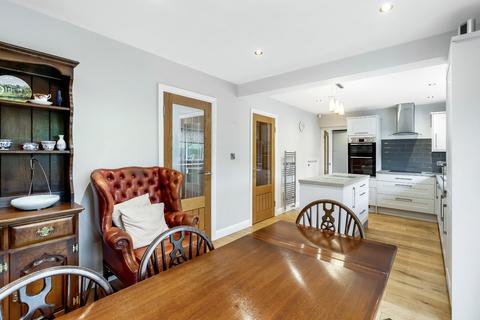 6 Abbey Close, Addingham, Ilkley, LS29 0LT