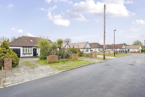 5 bedroom detached house for sale, Mitchley View, Sanderstead, CR2 9HQ