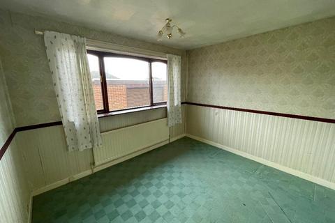 62 Overdale Road, Wombwell, Barnsley, S73 0RU