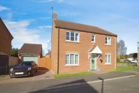 4 bedroom semi-detached house for sale, Haywain Drive, Deeping St Nicholas, PE11 3TQ