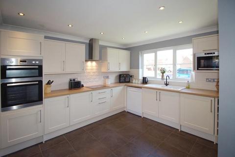 4 bedroom semi-detached house for sale, Haywain Drive, Deeping St Nicholas, PE11 3TQ