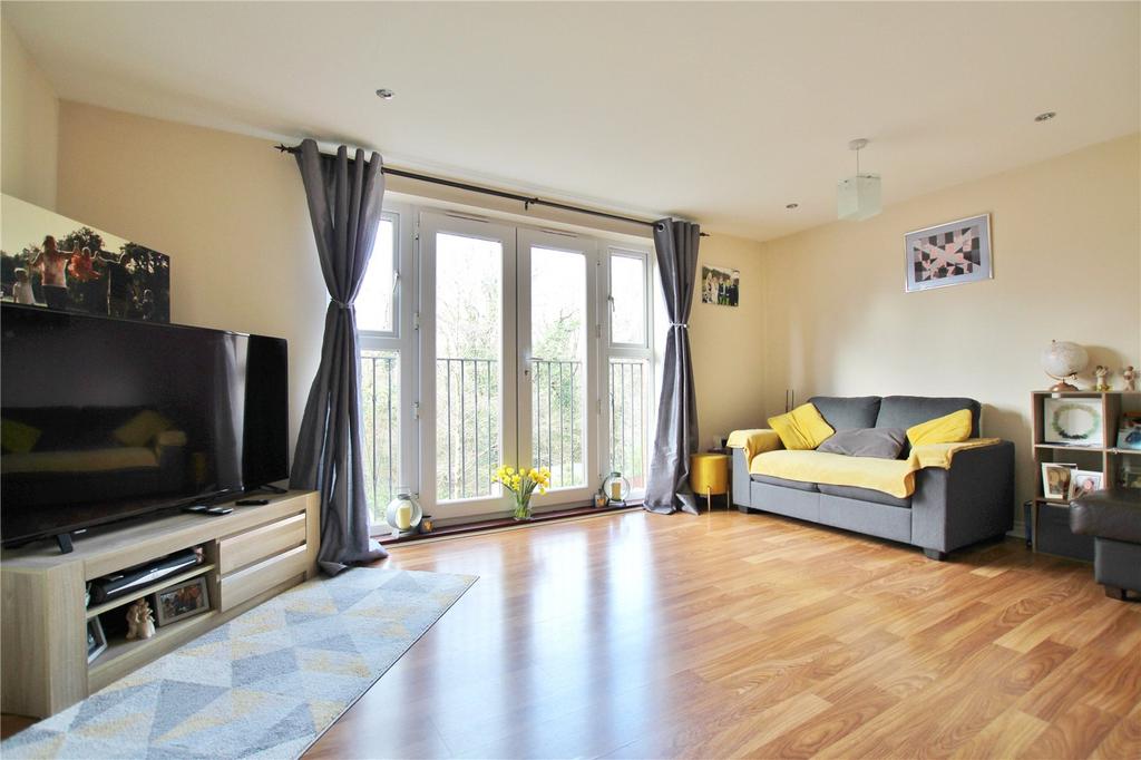 Cottingham Drive, Pontprennau... 3 bed semidetached house for sale £