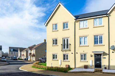 17 Adams Lane, Brockworth, Gloucester, GL3 4HZ
