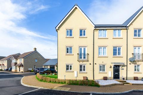 17 Adams Lane, Brockworth, Gloucester, GL3 4HZ
