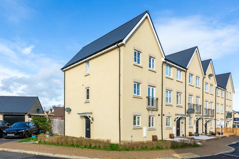 17 Adams Lane, Brockworth, Gloucester, GL3 4HZ