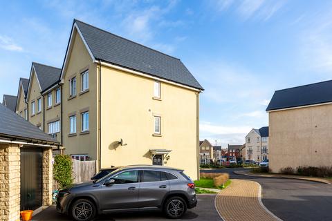 17 Adams Lane, Brockworth, Gloucester, GL3 4HZ