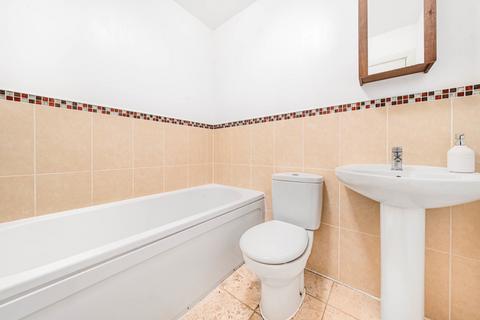 51 Fawn Drive, Three Mile Cross, Reading, RG7 1WN