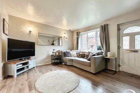 102 Fallowfield, Yateley, GU46 6LW