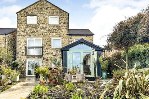 5 bedroom detached house for sale, High Pastures, Keighley, West Yorkshire, BD22
