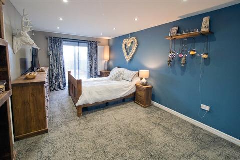 1 High Pastures, Keighley, BD22 6JY