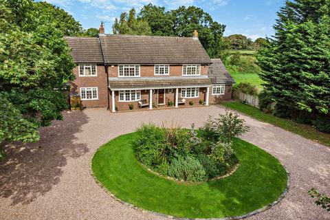 6 bedroom detached house for sale, Margarets Lane, Childer Thornton, Ellesmere Port