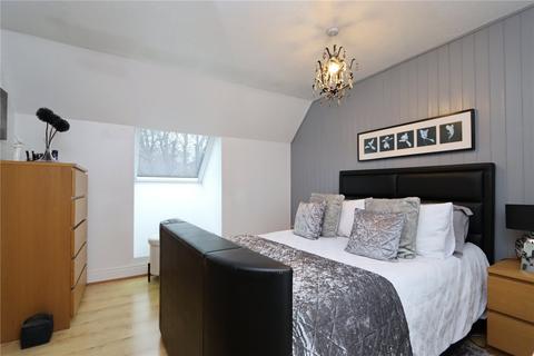 113 Arncliffe Drive, Heelands, Milton Keynes, MK13 7LF