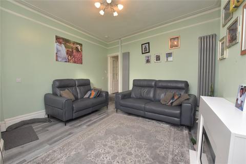 196 Burley Road, Leeds, LS4 2EU