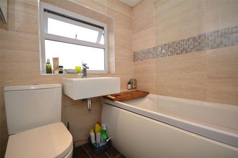 32 Woodside View, Leeds, LS4 2QS