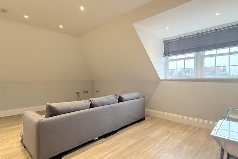 undefined, Totteridge Lane, London, N20